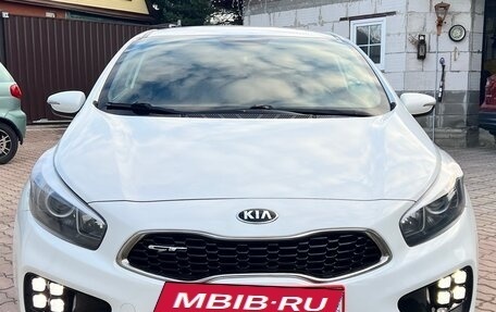 KIA cee'd GT II, 2017 год, 1 600 000 рублей, 2 фотография