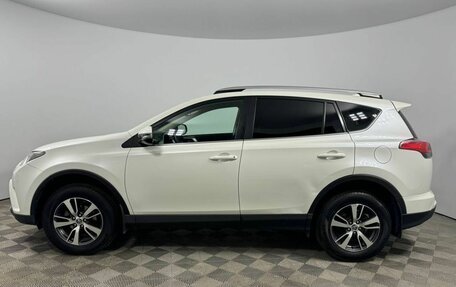 Toyota RAV4, 2017 год, 1 895 000 рублей, 4 фотография