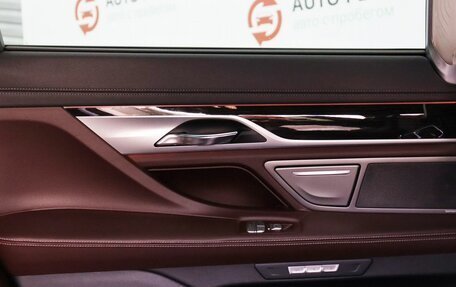 BMW 7 серия, 2018 год, 5 700 000 рублей, 23 фотография