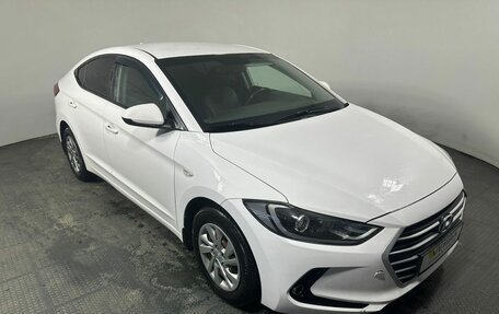 Hyundai Elantra VI рестайлинг, 2018 год, 1 355 000 рублей, 3 фотография