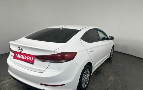 Hyundai Elantra VI рестайлинг, 2018 год, 1 355 000 рублей, 4 фотография