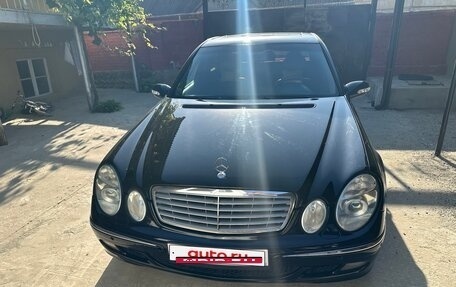 Mercedes-Benz E-Класс, 2005 год, 720 000 рублей, 3 фотография