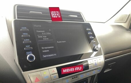 Toyota Land Cruiser Prado 150 рестайлинг 2, 2021 год, 9 100 000 рублей, 15 фотография