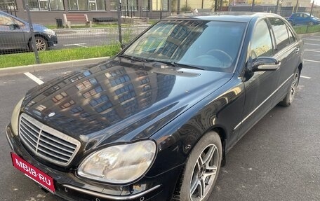 Mercedes-Benz S-Класс, 2002 год, 400 000 рублей, 1 фотография