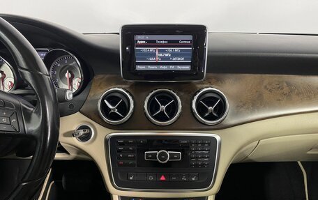 Mercedes-Benz GLA, 2014 год, 1 600 000 рублей, 16 фотография