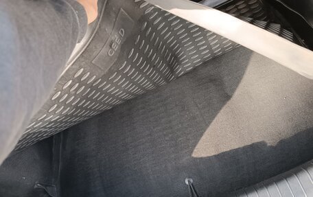 KIA cee'd I рестайлинг, 2008 год, 590 000 рублей, 21 фотография