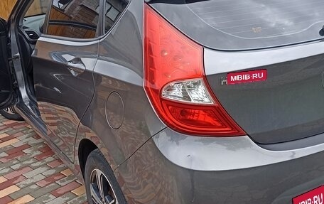 Hyundai Solaris II рестайлинг, 2011 год, 720 000 рублей, 3 фотография