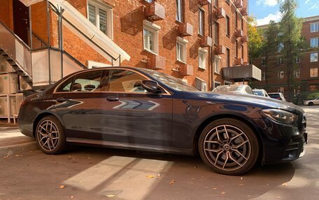 Mercedes-Benz E-Класс, 2021 год, 4 452 000 рублей, 2 фотография