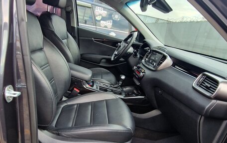 KIA Sorento II рестайлинг, 2017 год, 2 550 000 рублей, 25 фотография