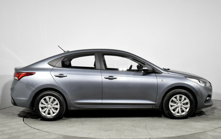 Hyundai Solaris II рестайлинг, 2017 год, 890 000 рублей, 4 фотография