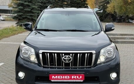 Toyota Land Cruiser Prado 150 рестайлинг 2, 2012 год, 2 400 000 рублей, 2 фотография