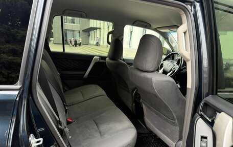 Toyota Land Cruiser Prado 150 рестайлинг 2, 2012 год, 2 400 000 рублей, 22 фотография