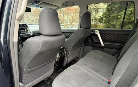 Toyota Land Cruiser Prado 150 рестайлинг 2, 2012 год, 2 400 000 рублей, 25 фотография