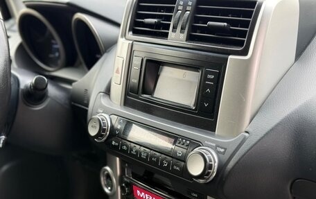 Toyota Land Cruiser Prado 150 рестайлинг 2, 2012 год, 2 400 000 рублей, 26 фотография