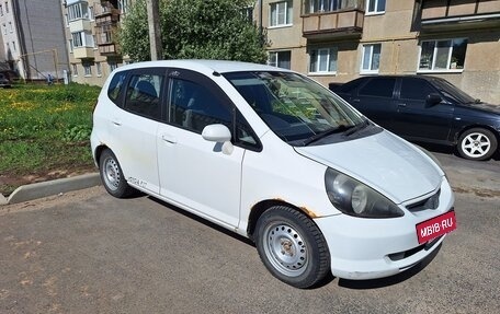 Honda Fit III, 2002 год, 230 000 рублей, 2 фотография