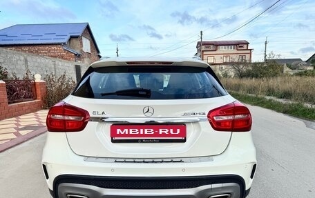 Mercedes-Benz GLA, 2016 год, 2 000 000 рублей, 3 фотография