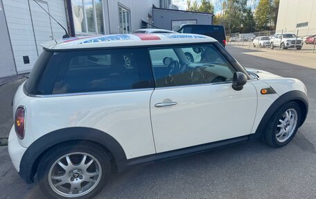 MINI Hatch, 2009 год, 590 000 рублей, 2 фотография