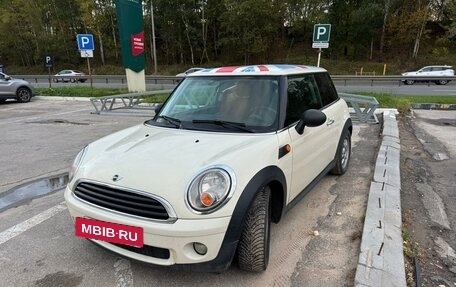 MINI Hatch, 2009 год, 590 000 рублей, 6 фотография