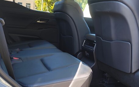 Lexus GX, 2024 год, 15 000 000 рублей, 27 фотография