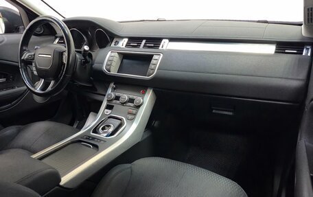 Land Rover Range Rover Evoque I, 2017 год, 2 525 000 рублей, 13 фотография