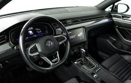 Volkswagen Passat B8 рестайлинг, 2020 год, 3 299 000 рублей, 11 фотография