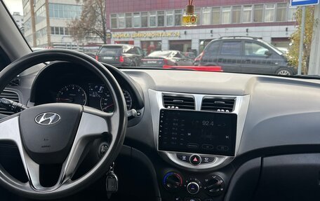 Hyundai Solaris II рестайлинг, 2014 год, 910 000 рублей, 15 фотография