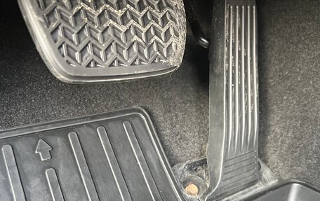 Toyota Camry, 2019 год, 2 600 000 рублей, 11 фотография