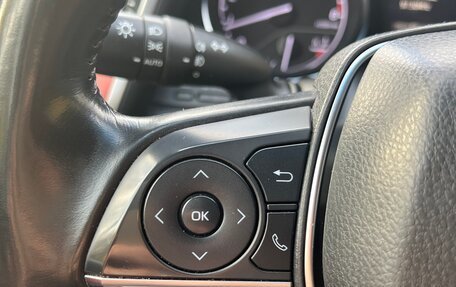 Toyota Camry, 2019 год, 2 600 000 рублей, 19 фотография