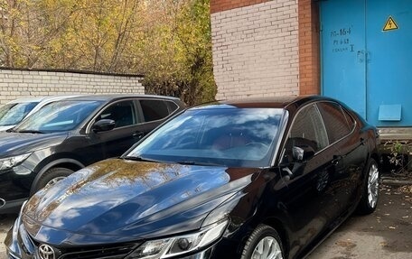 Toyota Camry, 2019 год, 2 600 000 рублей, 22 фотография
