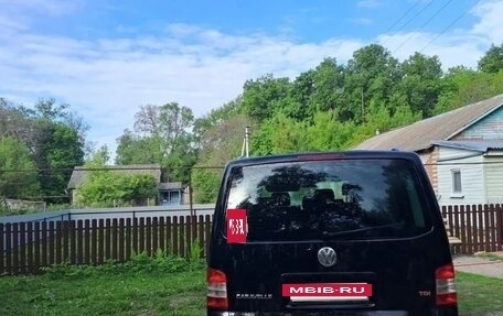 Volkswagen Caravelle T5, 2006 год, 1 150 000 рублей, 6 фотография