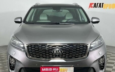 KIA Sorento II рестайлинг, 2018 год, 2 790 000 рублей, 2 фотография