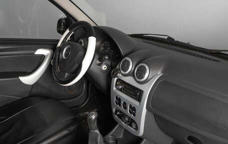 Renault Sandero I, 2014 год, 850 000 рублей, 4 фотография