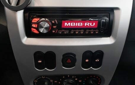 Renault Sandero I, 2014 год, 850 000 рублей, 7 фотография