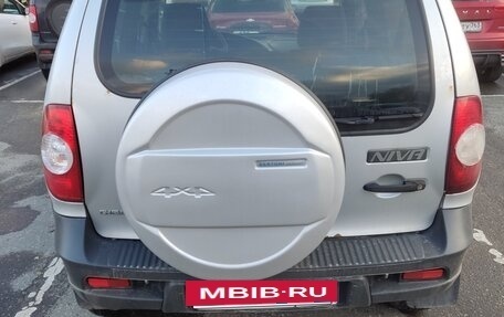 Chevrolet Niva I рестайлинг, 2019 год, 690 000 рублей, 3 фотография