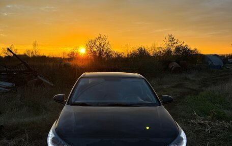 Hyundai Solaris II рестайлинг, 2018 год, 1 300 000 рублей, 2 фотография