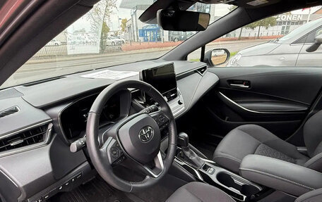 Toyota Corolla, 2022 год, 1 599 999 рублей, 9 фотография