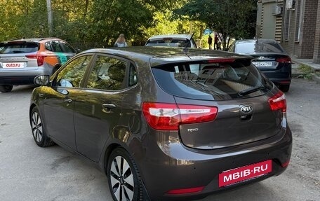 KIA Rio III рестайлинг, 2014 год, 760 000 рублей, 2 фотография