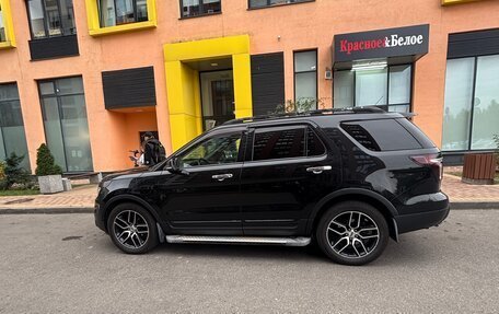 Ford Explorer VI, 2012 год, 1 570 000 рублей, 3 фотография