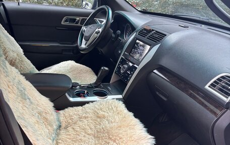Ford Explorer VI, 2012 год, 1 570 000 рублей, 4 фотография