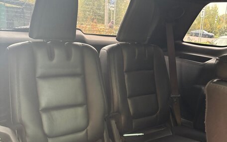 Ford Explorer VI, 2012 год, 1 570 000 рублей, 5 фотография