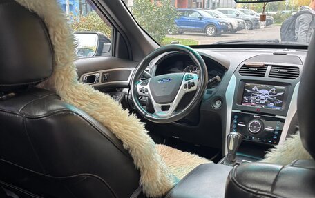 Ford Explorer VI, 2012 год, 1 570 000 рублей, 8 фотография