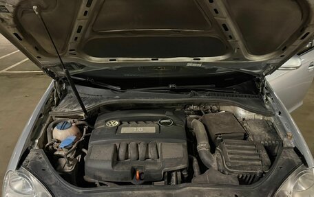 Volkswagen Jetta VI, 2009 год, 650 000 рублей, 3 фотография