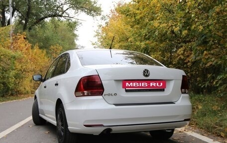 Volkswagen Polo VI (EU Market), 2015 год, 950 000 рублей, 11 фотография