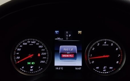 Mercedes-Benz C-Класс, 2018 год, 1 880 000 рублей, 14 фотография