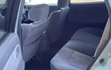 Nissan Avenir II, 2000 год, 270 000 рублей, 13 фотография