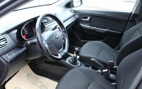 KIA Rio III рестайлинг, 2016 год, 1 000 000 рублей, 12 фотография