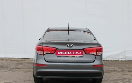 KIA Rio III рестайлинг, 2016 год, 1 000 000 рублей, 6 фотография