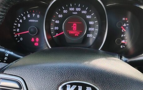 KIA Rio III рестайлинг, 2016 год, 650 000 рублей, 4 фотография