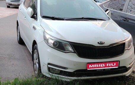 KIA Rio III рестайлинг, 2016 год, 650 000 рублей, 1 фотография