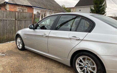 BMW 3 серия, 2011 год, 1 350 000 рублей, 4 фотография